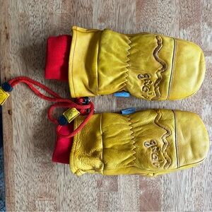 Jeep Yellow and Red Women's Mittens